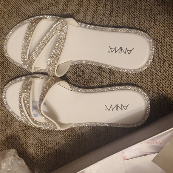 Anina lux sandals size 10 NIB - Picture 1 of 5